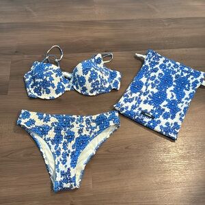 Triangl Bikni set + bag. Size small bottom. Size small + top